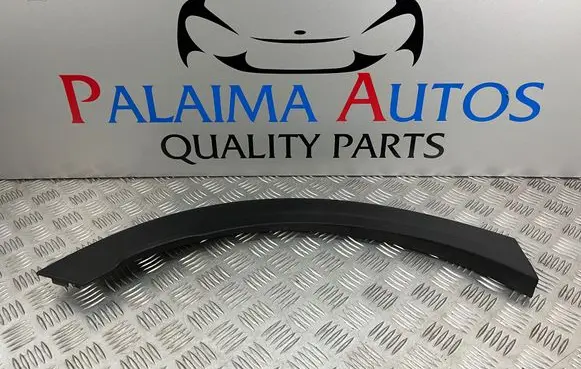 Fiat 500X Rear arch trim 735572240
