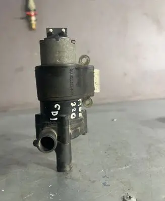 Mercedes-Benz E W124 Electric auxiliary coolant/water pump A2108300114
