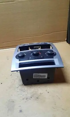 Chrysler 300C Climate control unit 58024E
