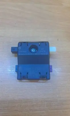 BMW 3 E90 E91 Antenna control unit 6520914149101