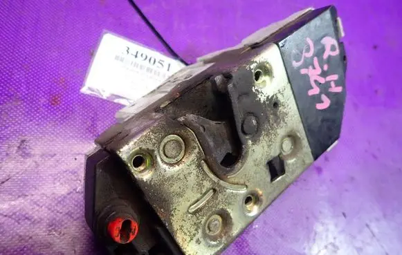 Peugeot 206 CC Rear door lock