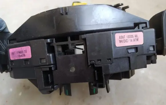 Ford Focus Headlight wiper switch 6S6T13335AA