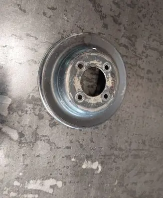 BMW 3 E36 Water pump pulley 1717637