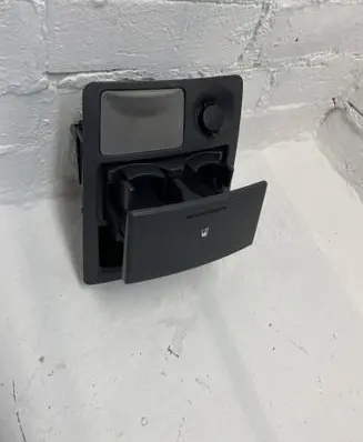KIA Sorento Cup holder back 846553E000