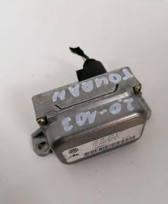 Volkswagen Touran I ESP acceleration yaw rate sensor 1K0907655B