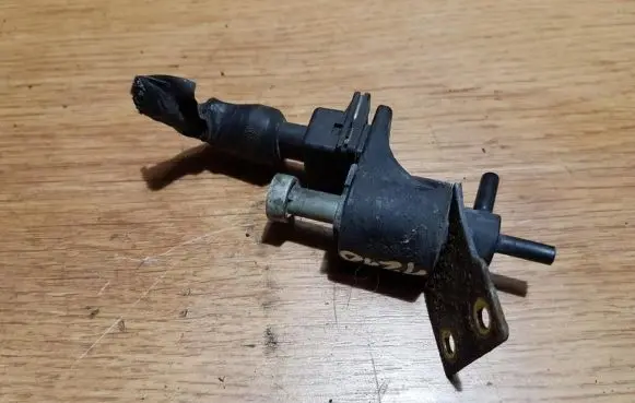 Lancia Thema Turbo solenoid valve