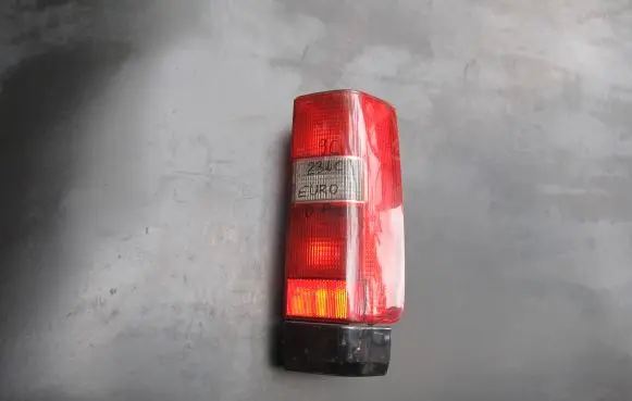 Volvo S70 V70 V70 XC Rear/tail lights 3512426 3512320