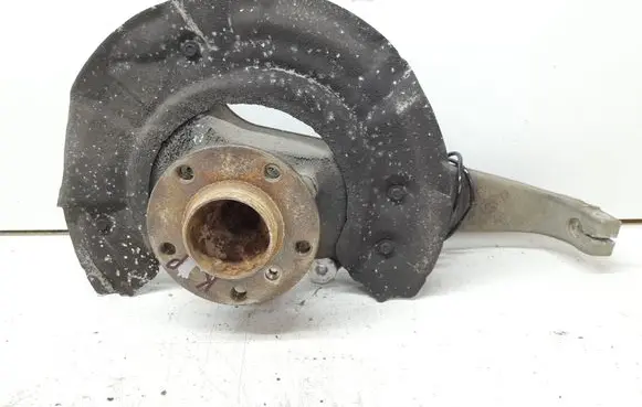 BMW 5 F10 F11 Front wheel hub