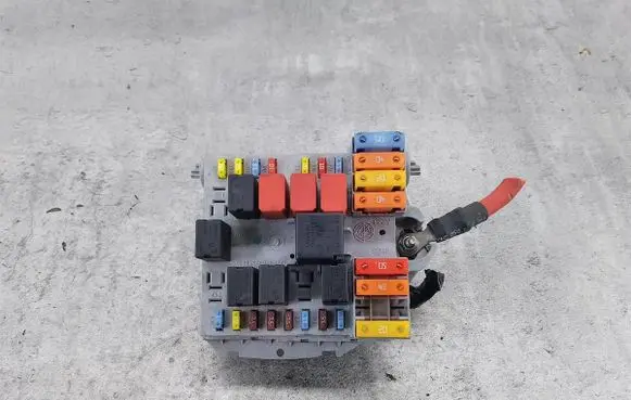 Alfa Romeo 159 Fuse box set 50510968