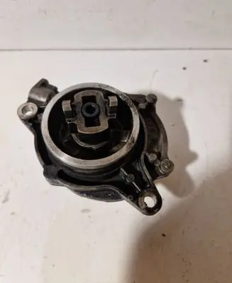 Vacuum pump