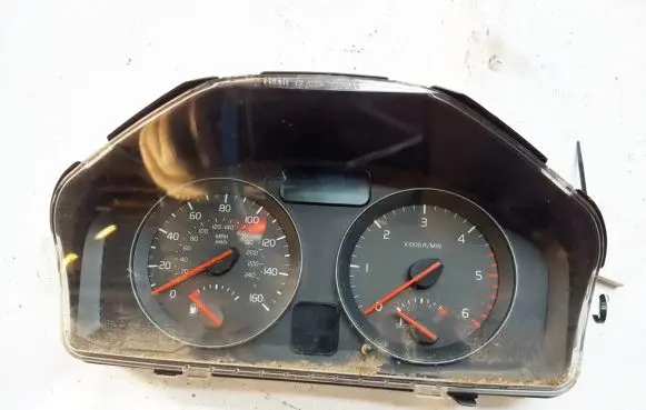 Volvo V50 Speedometer (instrument cluster) 31254779 36002439