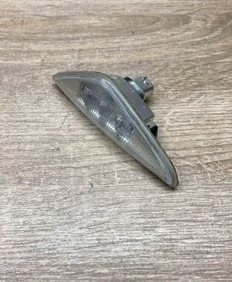 BMW 3 E46 Front fender indicator light 6920732