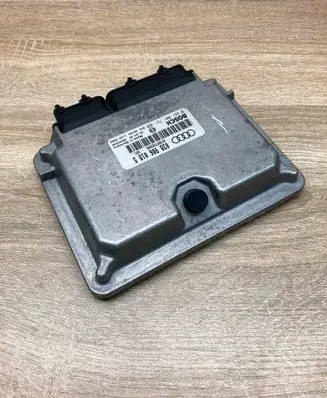 Audi A4 S4 B5 8D Engine control unit/module ECU 038906018S 0281001721