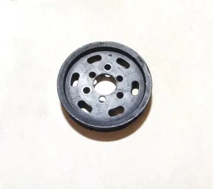 Volkswagen PASSAT B5.5 Power steering pump pulley 038145255d