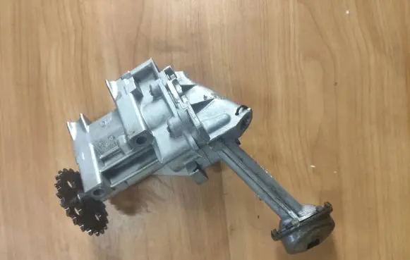 Renault Megane III Oil pump 8200307174