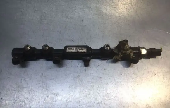Ford Mondeo Mk III Fuel main line pipe 2S709D280 R9144Z050B