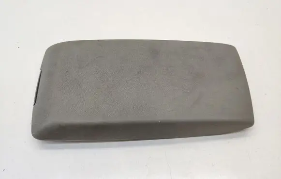 Chrysler 300 - 300C Armrest P105728XDBAC