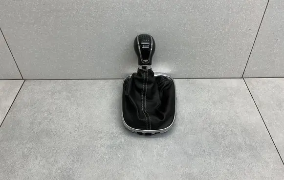 Opel Mokka Gear lever shifter trim leather/knob