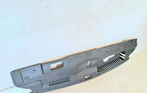 Mitsubishi Outlander Engine bonnet/hood lock trim molding 7450A753