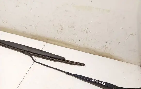 Peugeot 307 Front wiper blade arm 9634509280