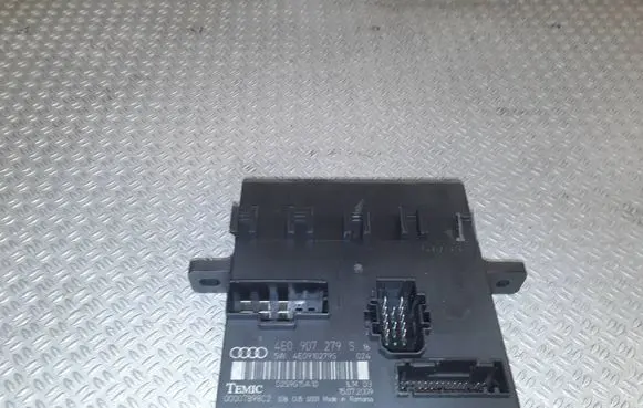 Audi A8 S8 D3 4E Comfort/convenience module 4E0907279S 4E0910279S