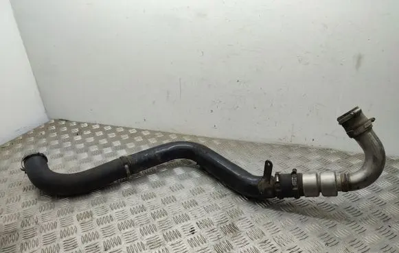 Volvo V50 Intercooler hose/pipe