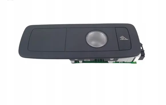 Volkswagen Touareg II Boot/trunk interior light 