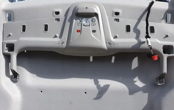 Peugeot Rifter Sunglasses storage box 
