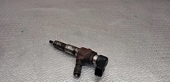 Peugeot 207 Fuel injector 9654551080
