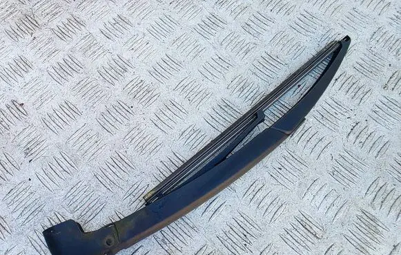 Fiat 500 Rear wiper blade arm