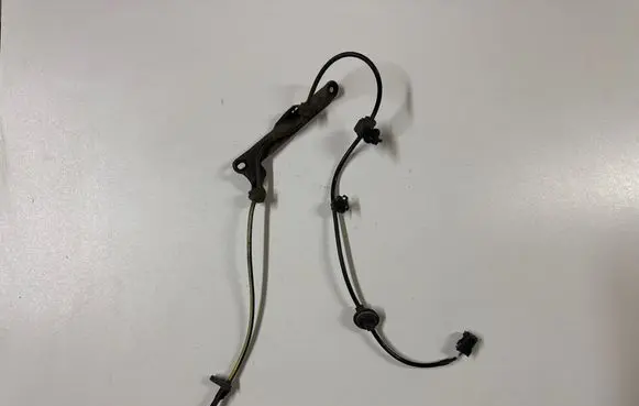 Toyota GT 86 ABS rear brake sensor 27540CA030