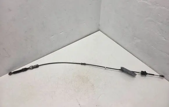 Nissan Juke I F15 Gear shift cable linkage 34411
