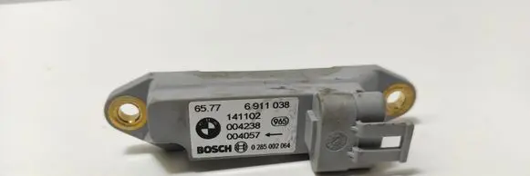 BMW X5 E53 Airbag deployment crash/impact sensor 6911038