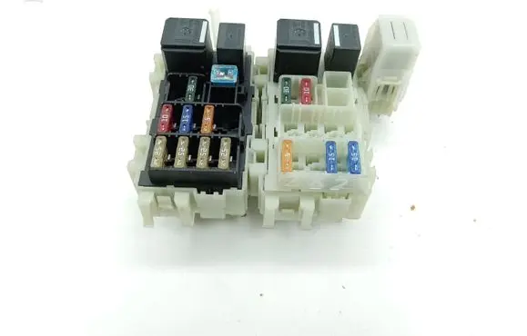 Ford S-MAX Fuse module 6G9T14K131