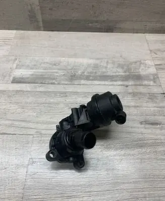 Audi Q5 SQ5 Thermostat 059121737