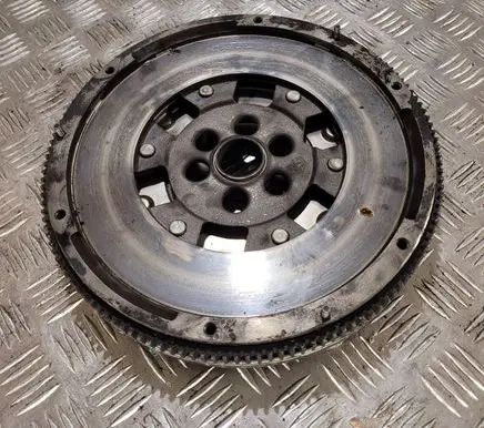 Volkswagen PASSAT B6 Dual mass flywheel 03G105266AF