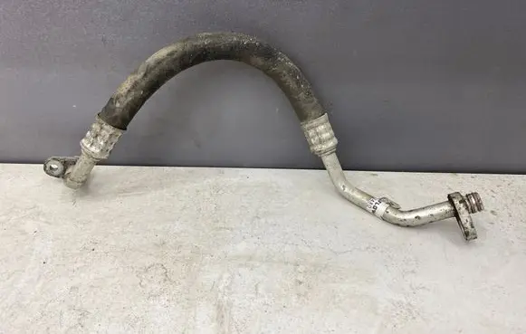 Citroen Berlingo Air conditioning (A/C) pipe/hose 9681693480