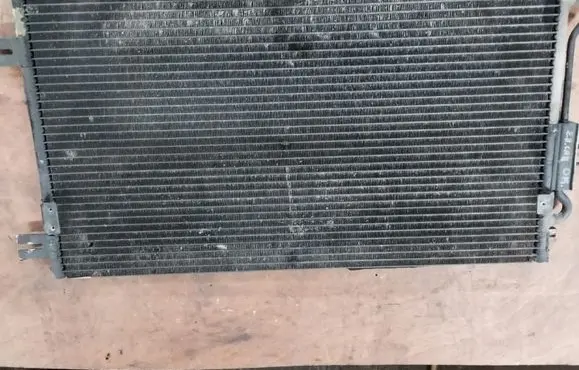 A/C cooling radiator (condenser)