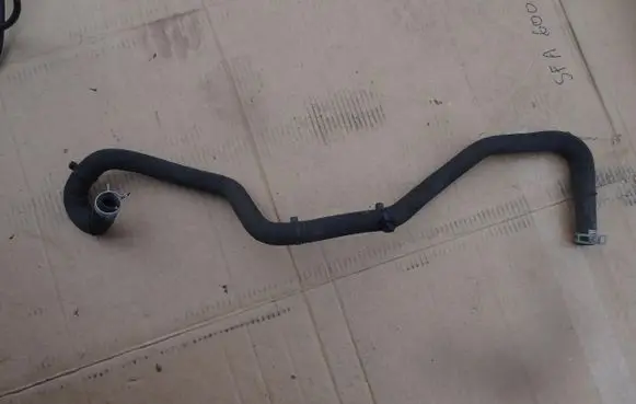 Renault Clio V Engine coolant pipe/hose 210218026R