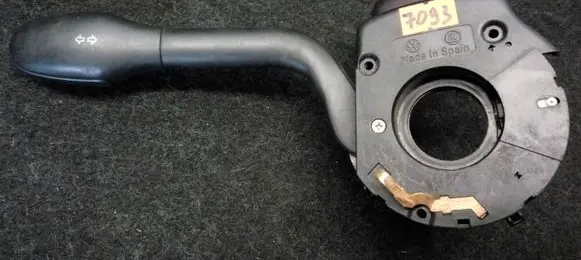 Volkswagen Golf III Indicator stalk