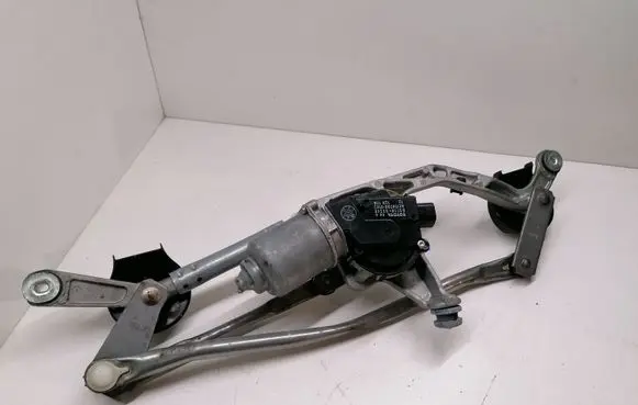 Toyota Auris E180 Front wiper linkage and motor AE1593003562 0511002340