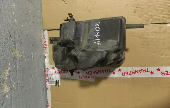 Renault Kangoo II Air filter box 8200788196D