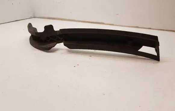 Volkswagen PASSAT B6 Front bumper mounting bracket 3C0807177