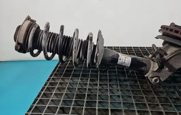 Volkswagen PASSAT B7 Front shock absorber/damper 3C0413031D IMPRK1527307