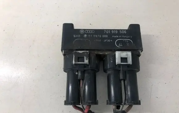 Volkswagen Sharan Coolant fan relay 701919506 899978000 701973303