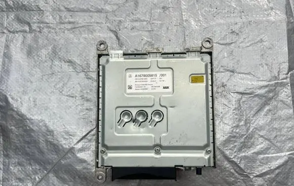 Mercedes-Benz GLS X166 Sound amplifier A1679005815 A1679013904 A1679025909