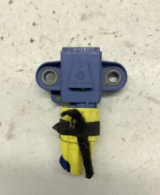 Volkswagen PASSAT B6 Airbag deployment crash/impact sensor 1K0955557A