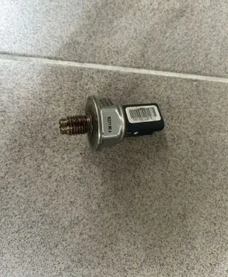 Citroen Jumper Fuel pressure sensor 9814383880