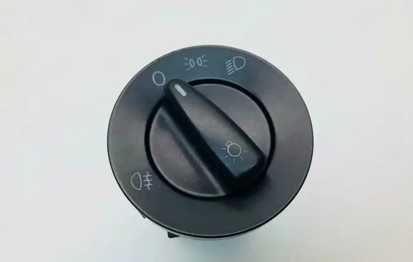 Volkswagen New Beetle Light switch 1C0941531