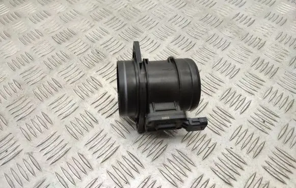 Volkswagen Golf VII Mass air flow meter 04L906461B